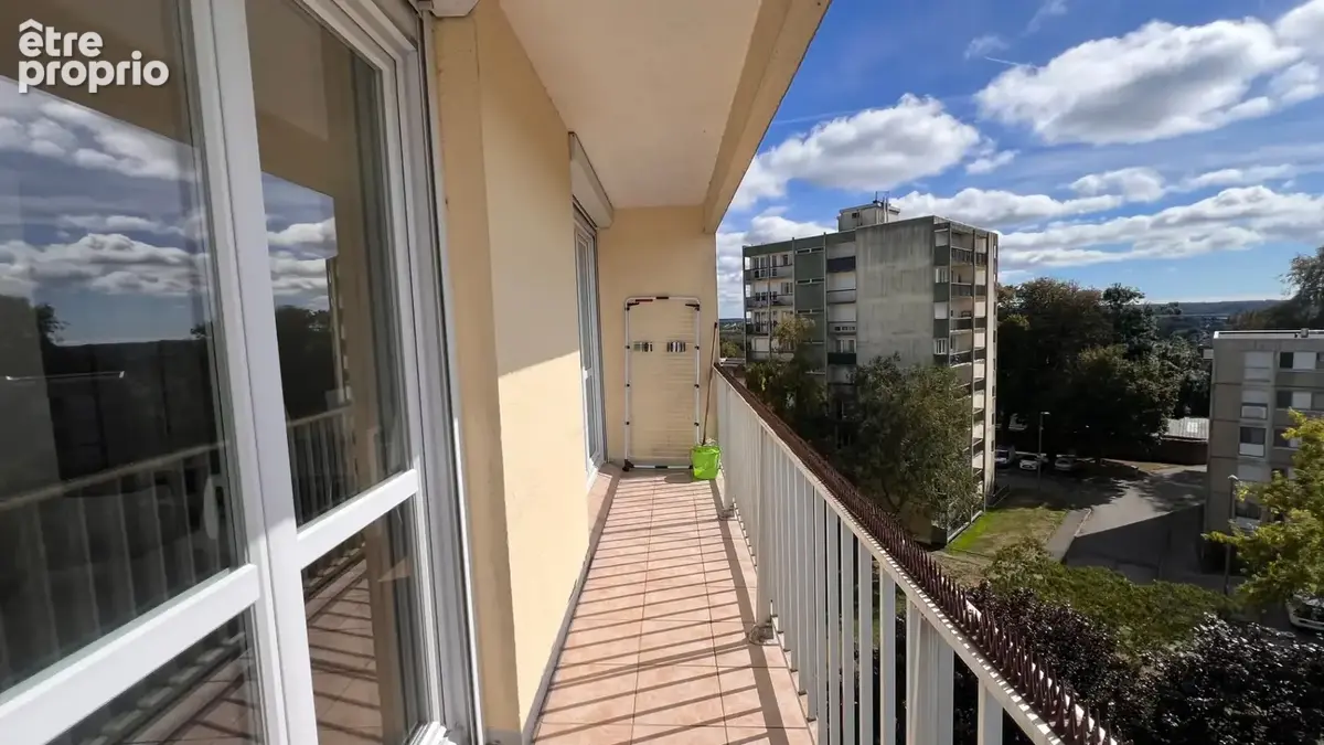 QUIMPER (29) — À VENDRE - Appartement T3 de 60,57 m² AU 6ᵉ et dernier — Balcon - Cave - photo 13