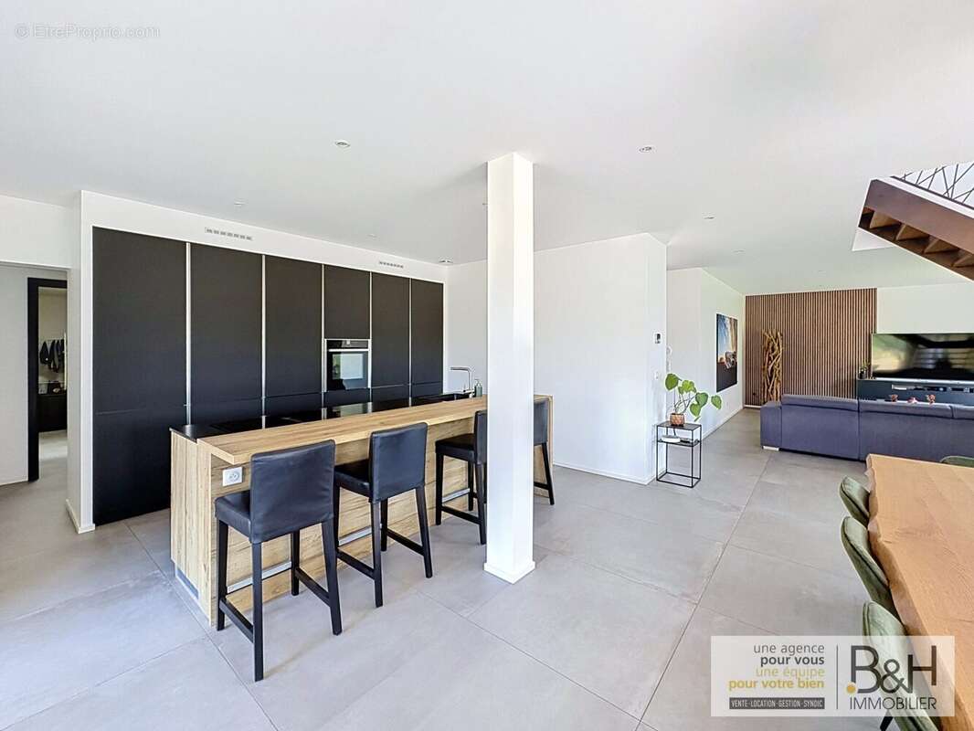 Maison 137 m² à Eschau  - photo 8