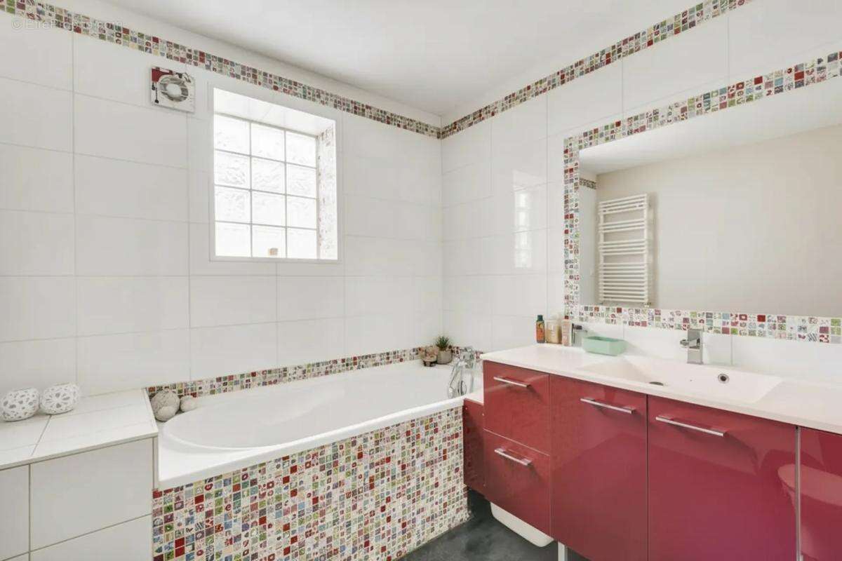 Maison à VITRY-SUR-SEINE