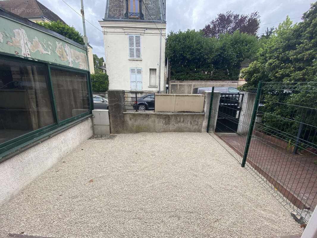 Immeuble en monopropriété   Opportunité rare à Brunoy - photo 19