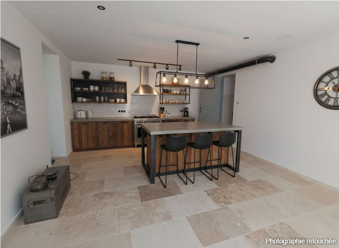 Appartement à CHATEAURENARD