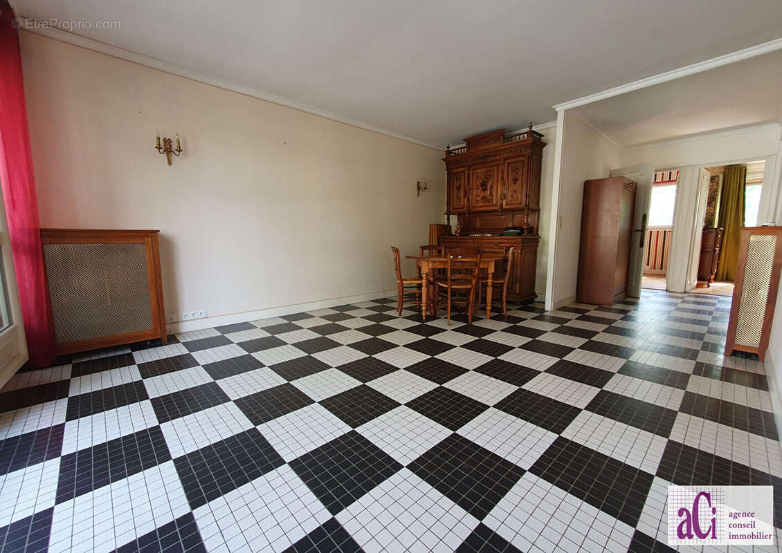 Maison à CHEVILLY-LARUE