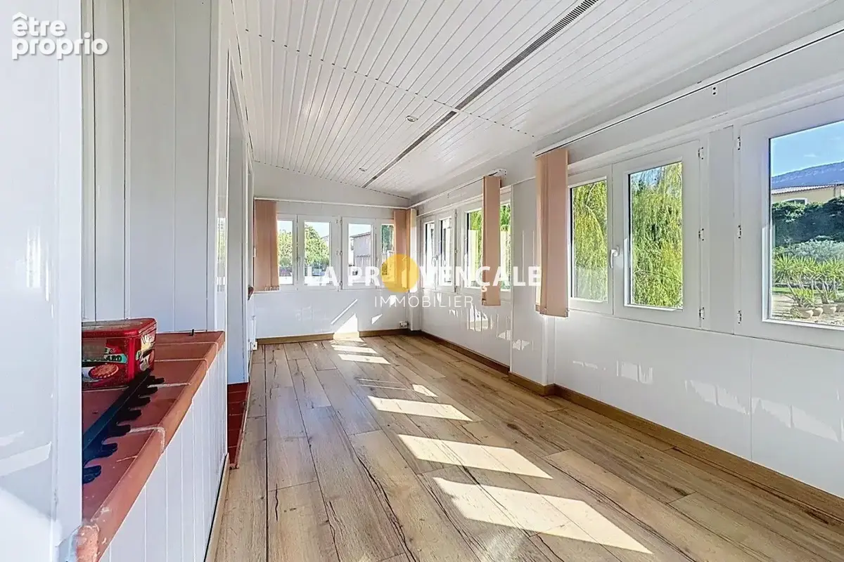Maison 3 pièces 75 m² à vendre à Pourcieux (83470) - photo 9
