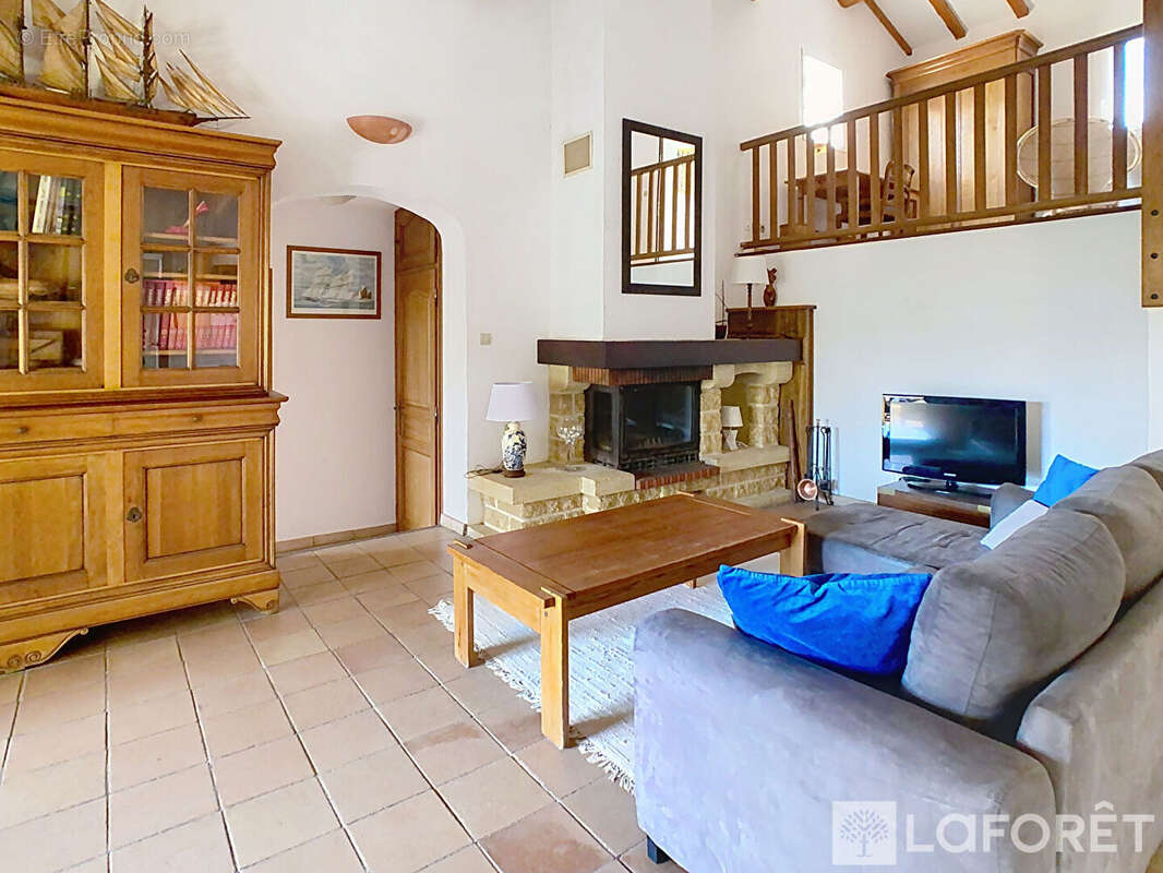 Maison à ENSUES-LA-REDONNE