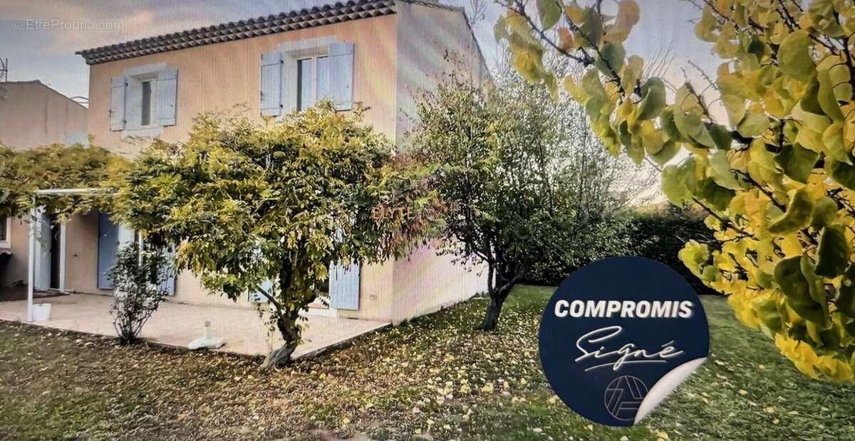 Maison à PEYROLLES-EN-PROVENCE