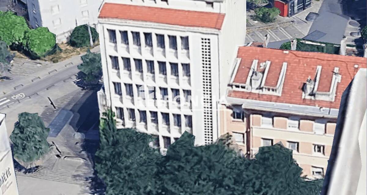 Appartement à SAINT-ETIENNE