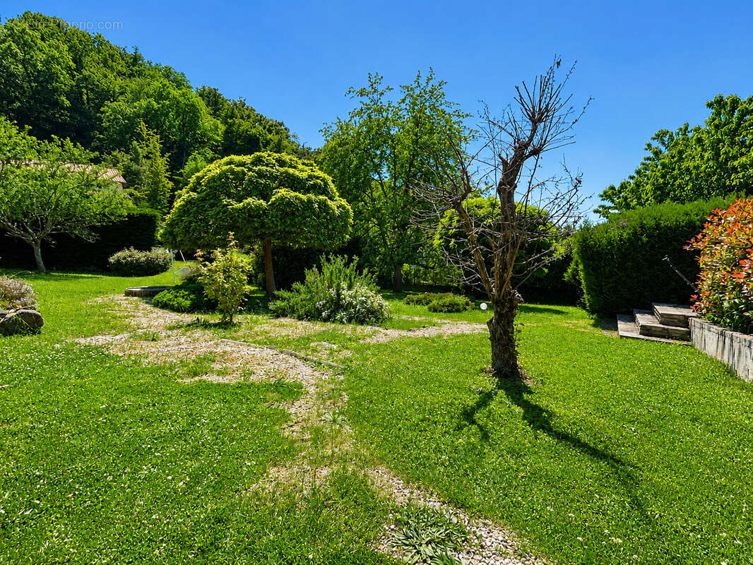 Terrain à LE PUY-EN-VELAY