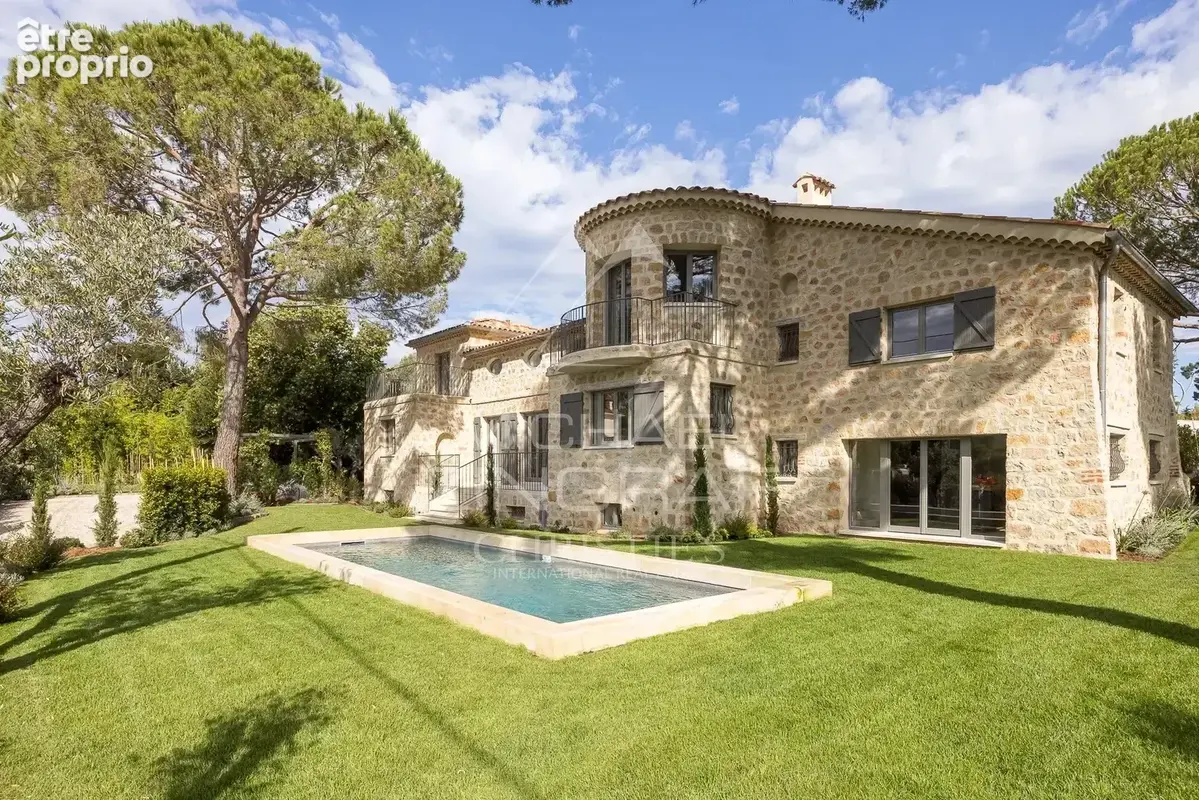 Cap d’Antibes – Une Adresse d’Exception au Cœur de la Riviera - photo 12