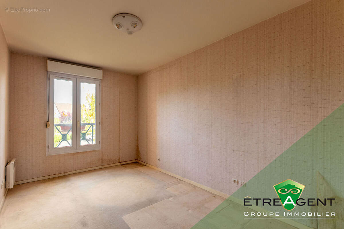 Appartement à VERNEUIL-SUR-SEINE