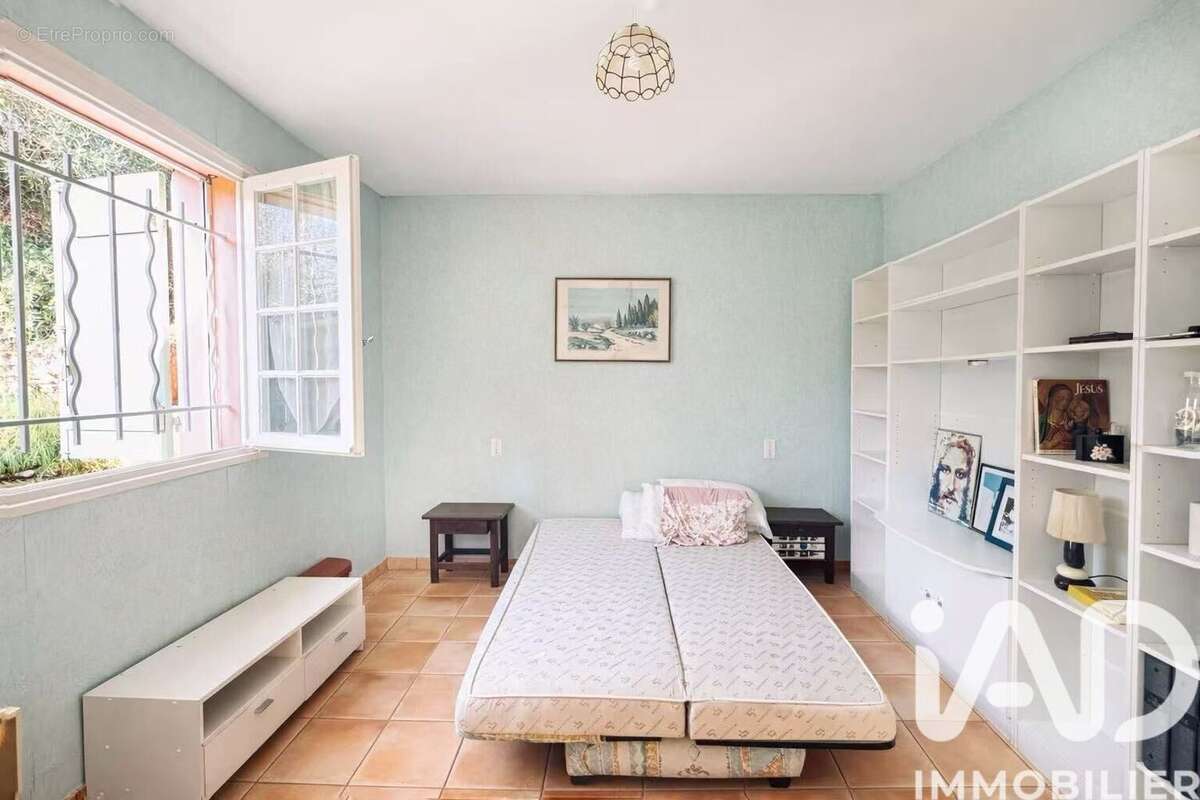 Photo 8 - Maison à LE LUC