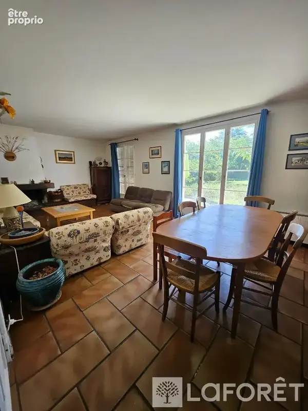 Maison OULLINS 7 Pièces, 6 Chambres - photo 3