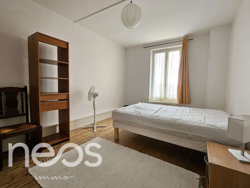 Maison à SAINT-DOULCHARD