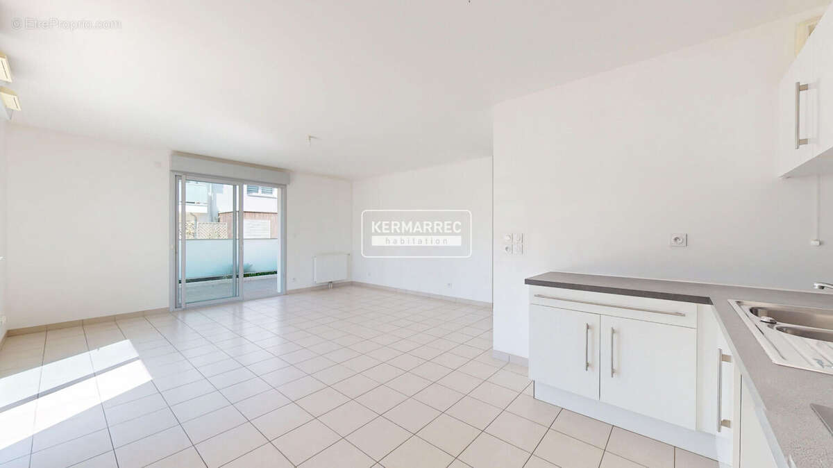 Appartement à SAINTE-LUCE-SUR-LOIRE