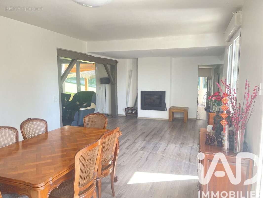 Photo 6 - Maison à LA FERTE-SOUS-JOUARRE