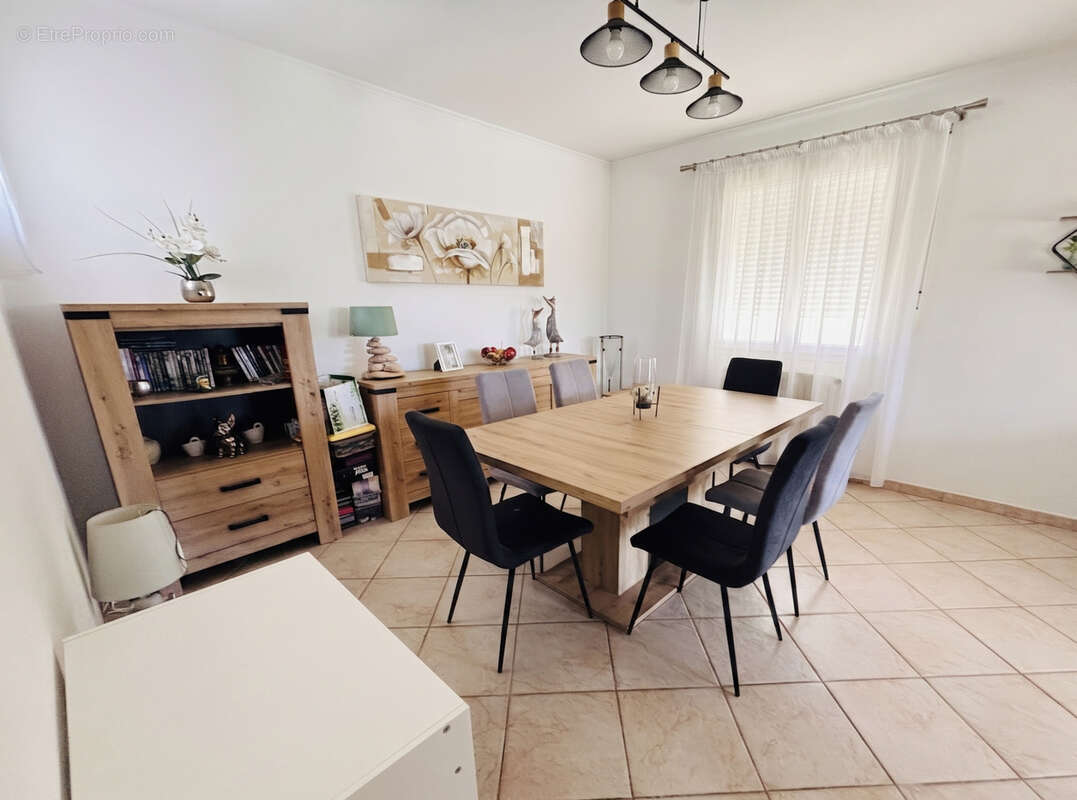 Maison à ENSUES-LA-REDONNE