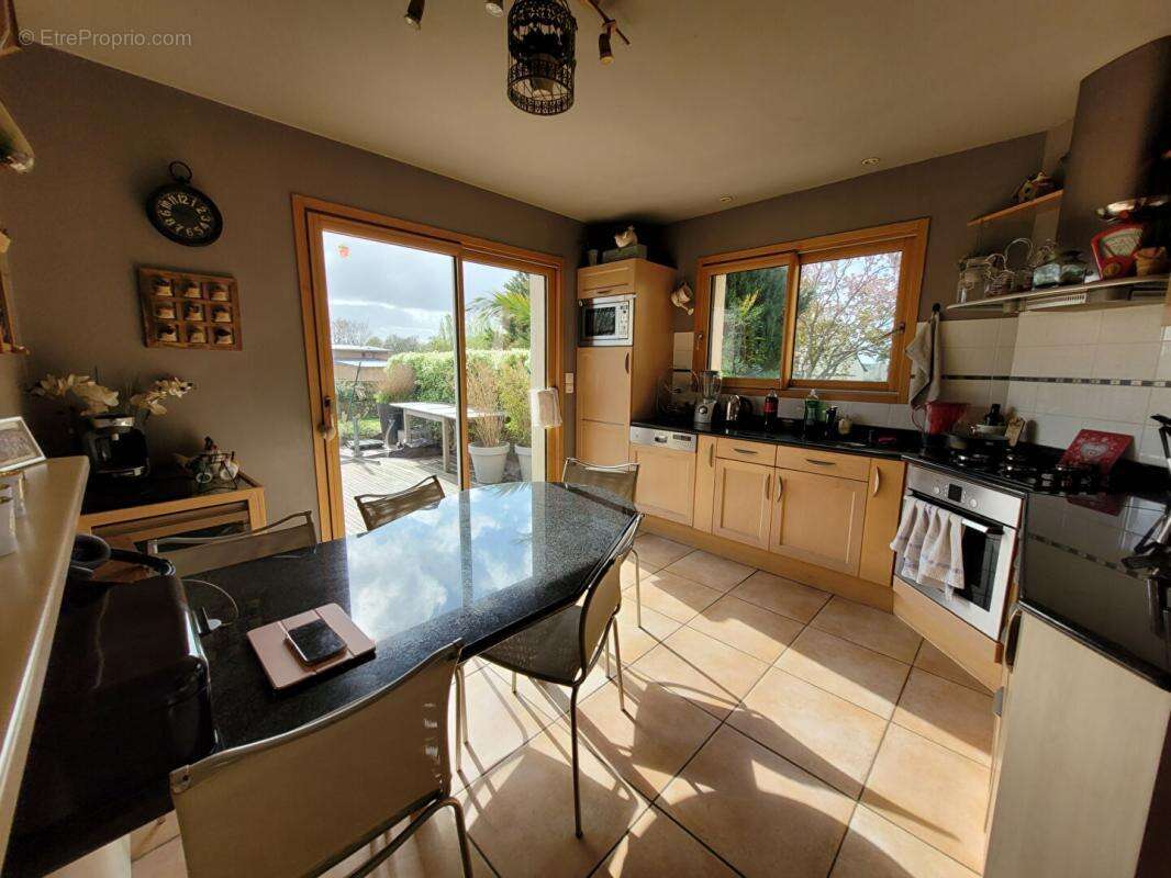 Maison à PLOUGONVEN