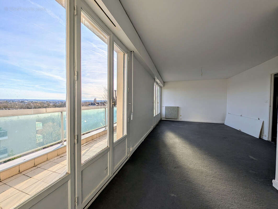 Appartement à MAISONS-LAFFITTE