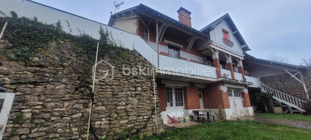 Maison à CHATILLON-COLIGNY