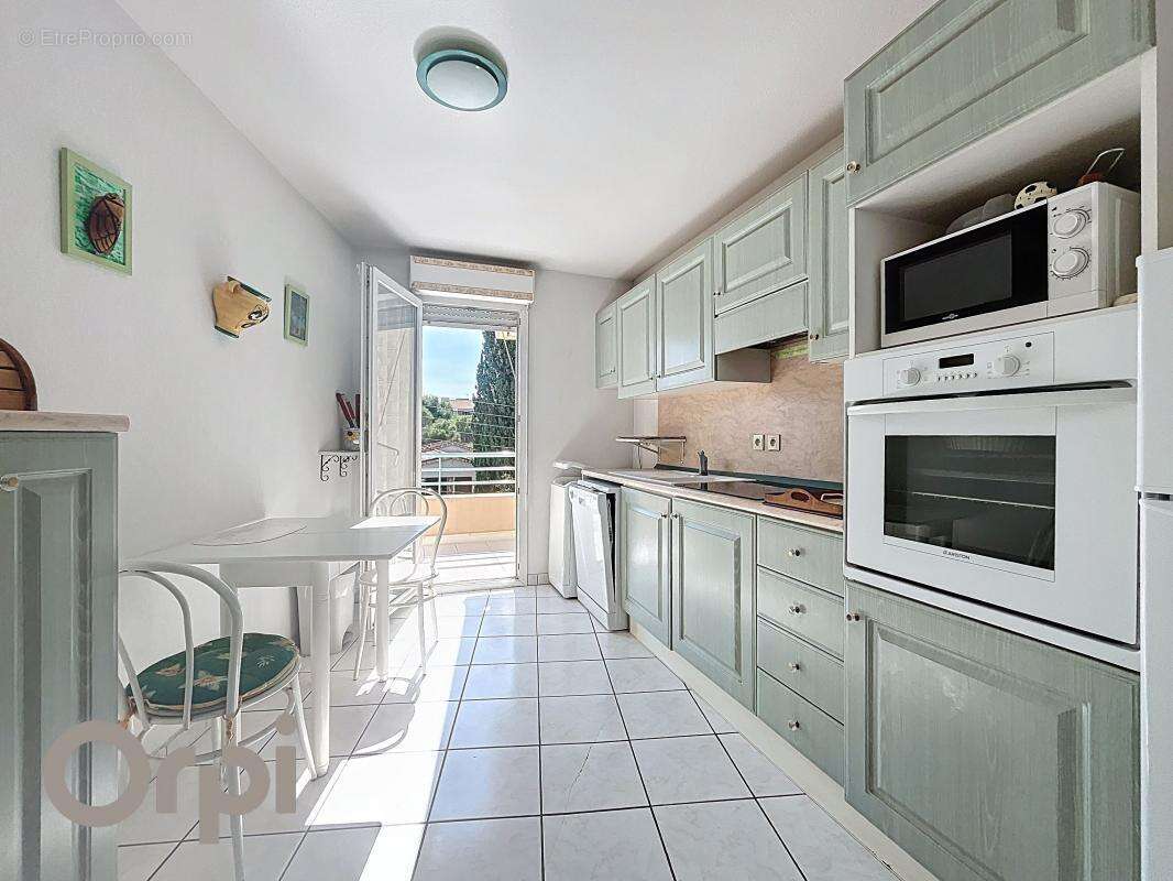 Appartement à FREJUS