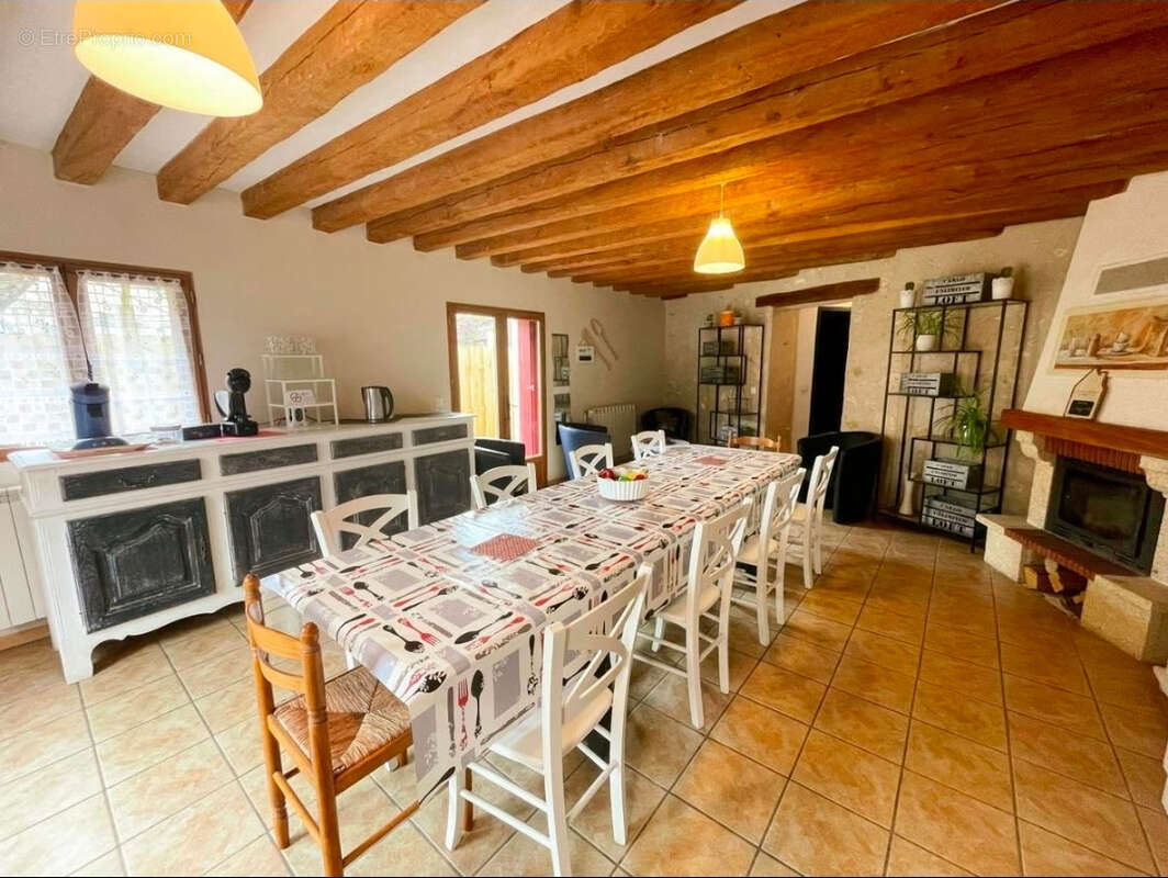 Maison à SAINT-JEAN-SAINT-GERMAIN