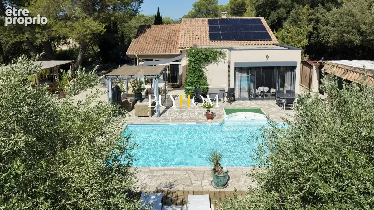 Maison à L'ISLE-SUR-LA-SORGUE