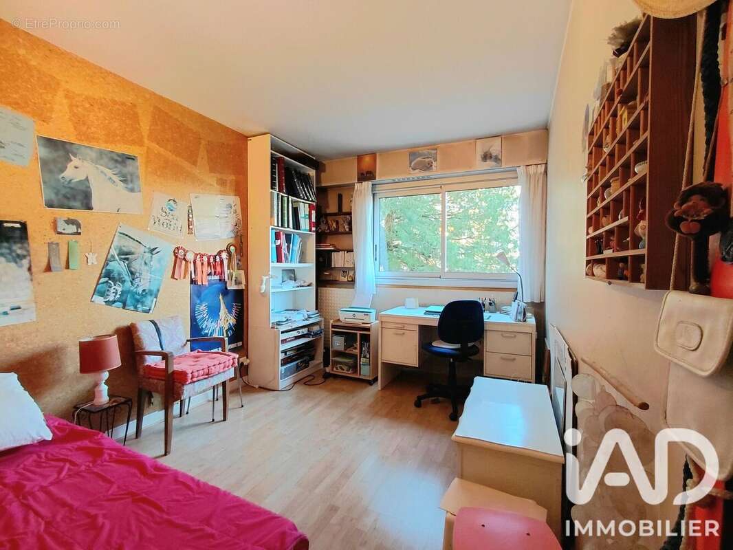 Photo 7 - Appartement à LE PLESSIS-ROBINSON