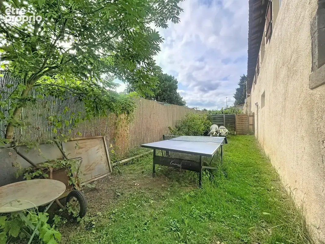 ISSOIRE, ensemble immobilier en pierres sur terrain de 1.444m2 - photo 10
