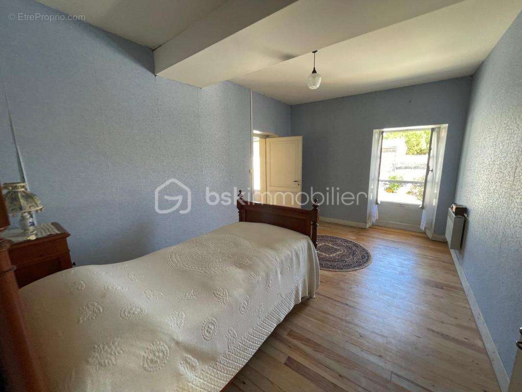 Ensemble immobilier de charme – longère + maison indépendante + terrain constructible - photo 17
