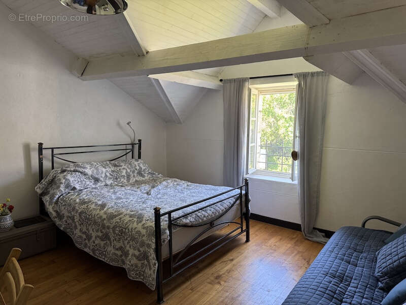 Maison à CHAMPAGNE-ET-FONTAINE