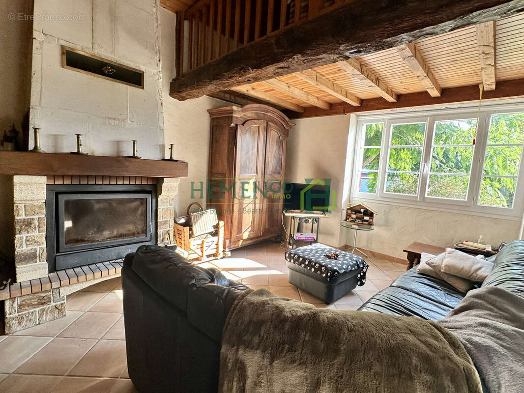 Maison à DOMEZAIN-BERRAUTE