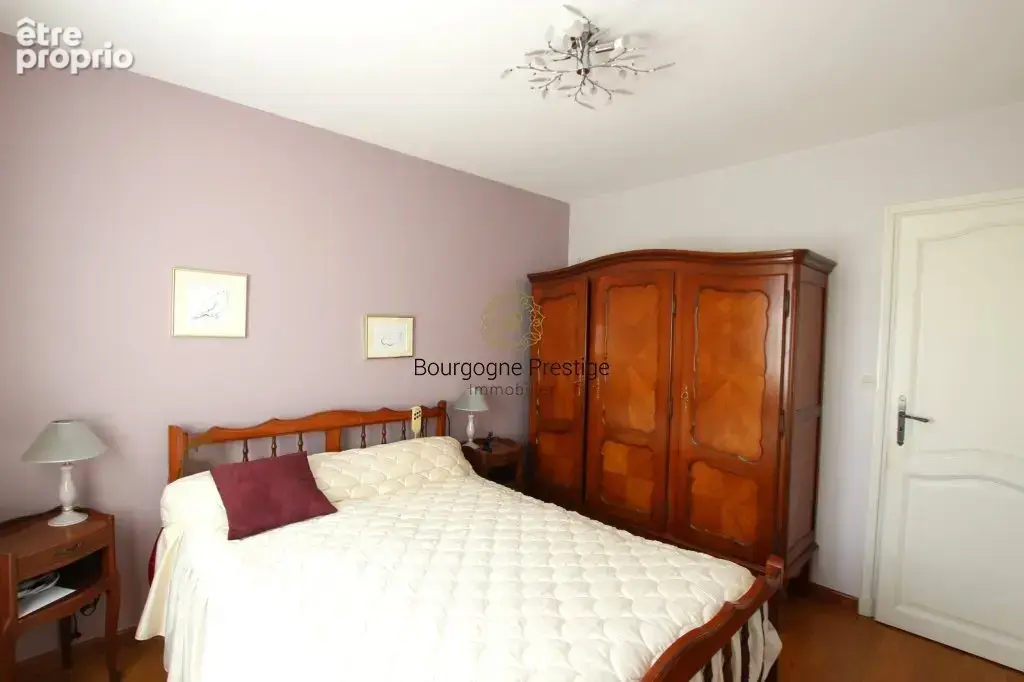 Maison familiale de 108 m² avec sous-sol dans un quartier residentiel sur un terrain 796 m² - photo 9