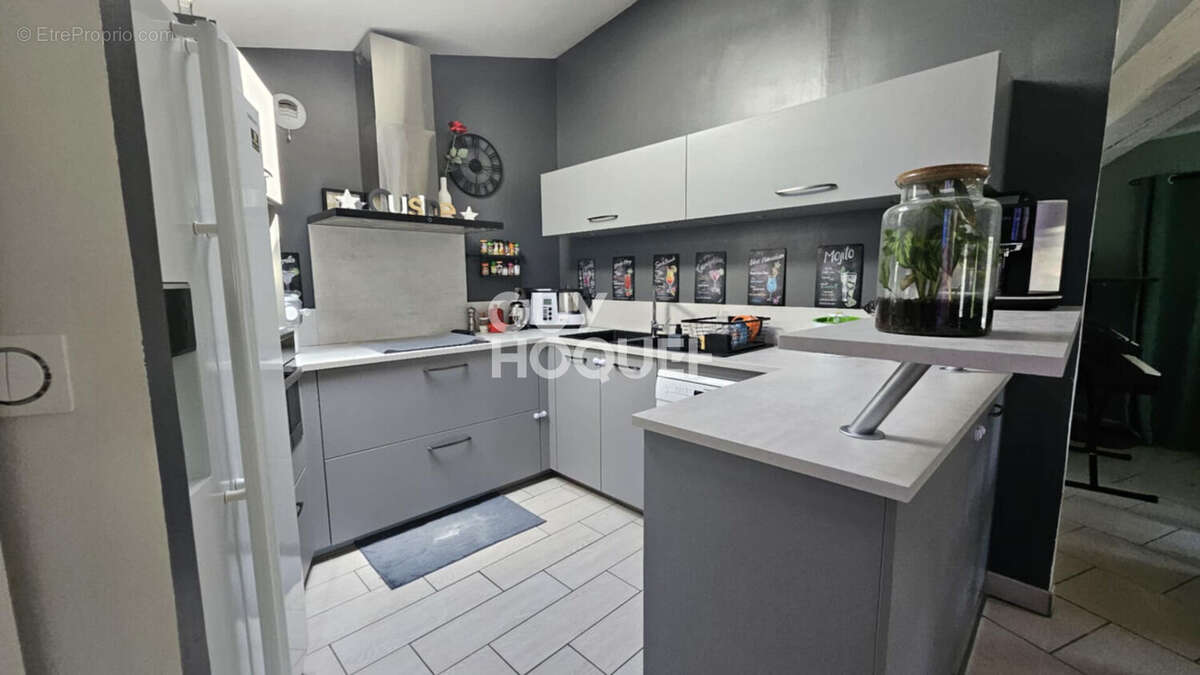 Appartement à SOUCIEU-EN-JARREST