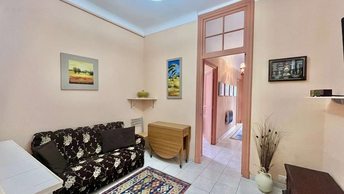 Appartement à MENTON