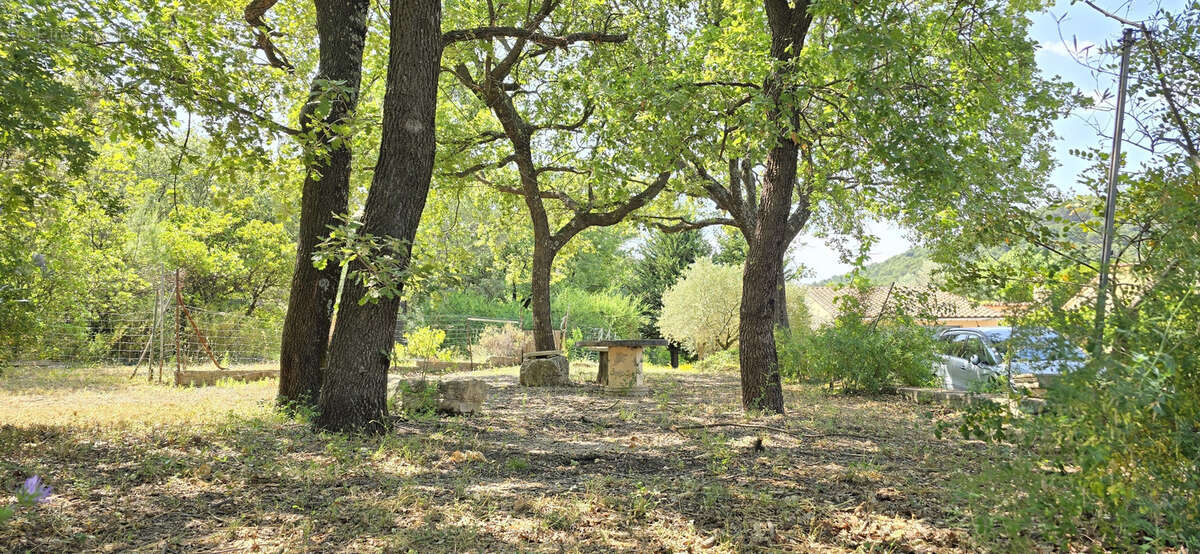 Maison à FIGANIERES