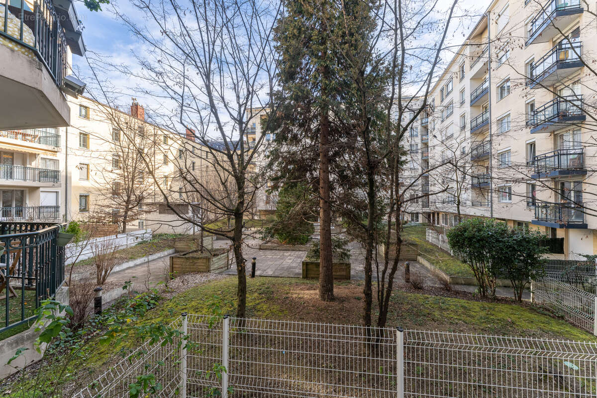 Appartement à LYON-6E