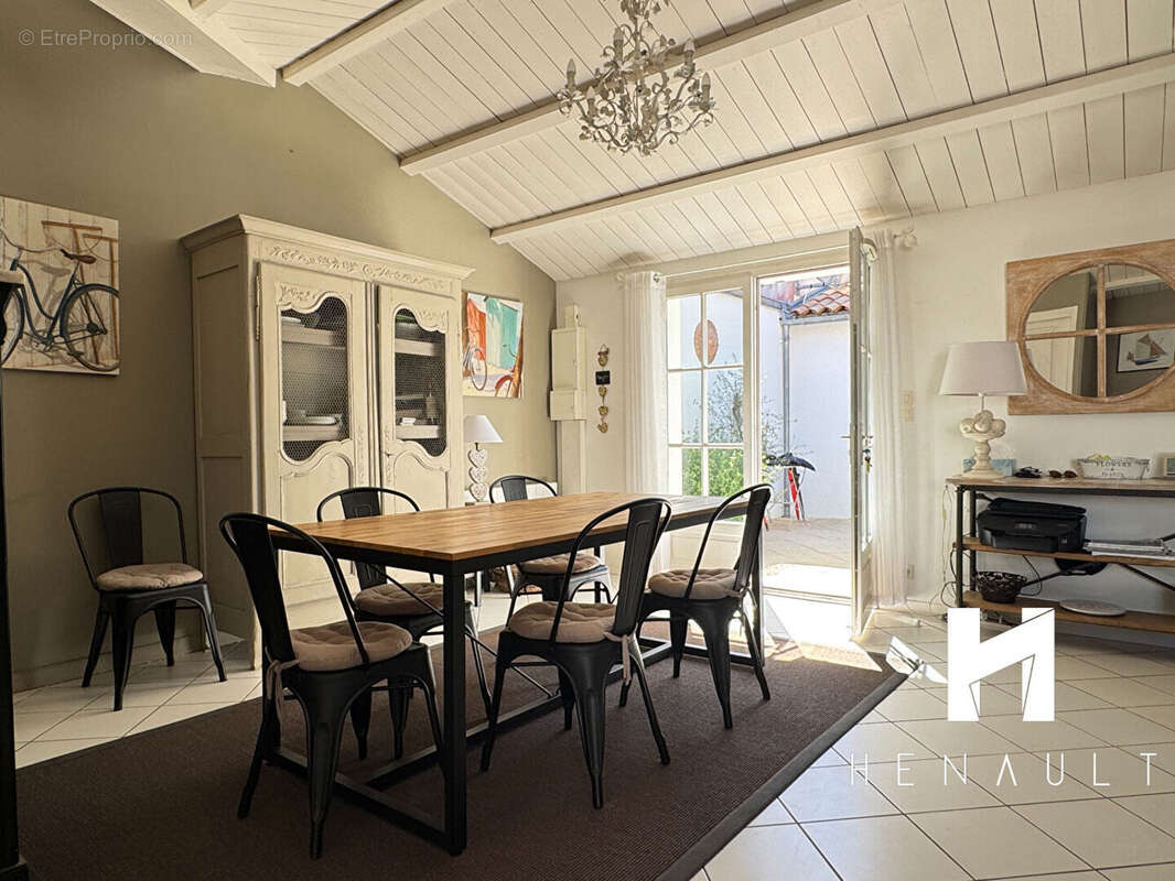 Maison à LE BOIS-PLAGE-EN-RE