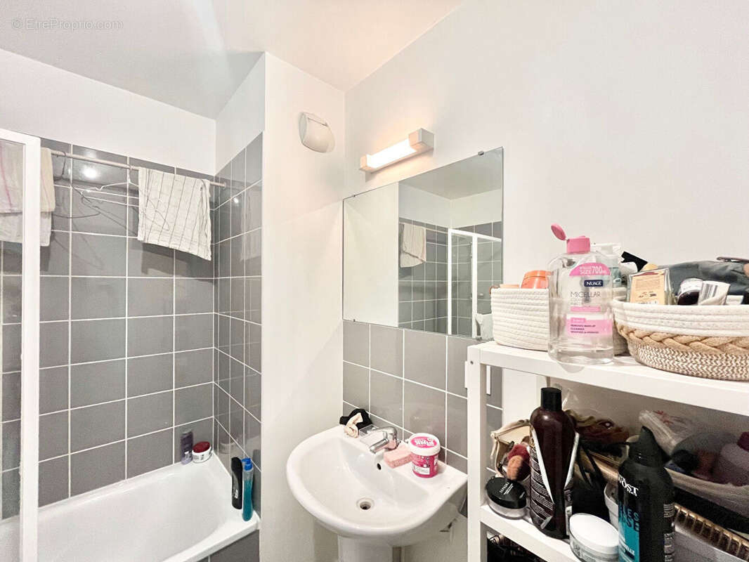 Appartement à HEROUVILLE-SAINT-CLAIR