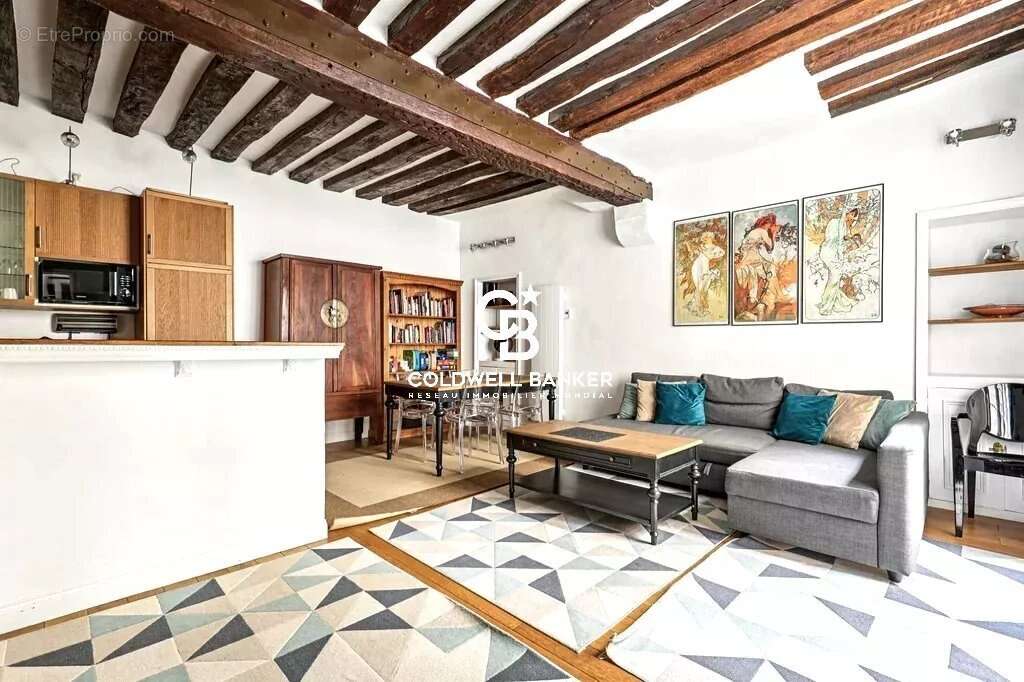 Appartement à PARIS-4E