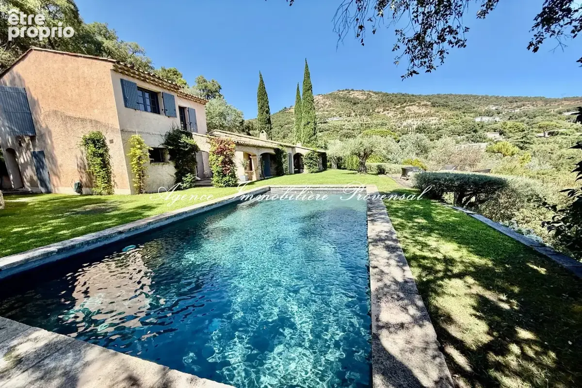 Maison 180 m² à Grimaud  - photo 7