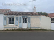 Maison à SAINT-HILAIRE-LA-FORET