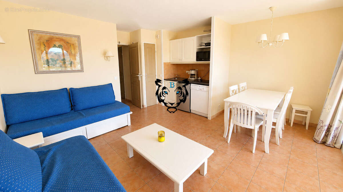 Appartement à LES ISSAMBRES