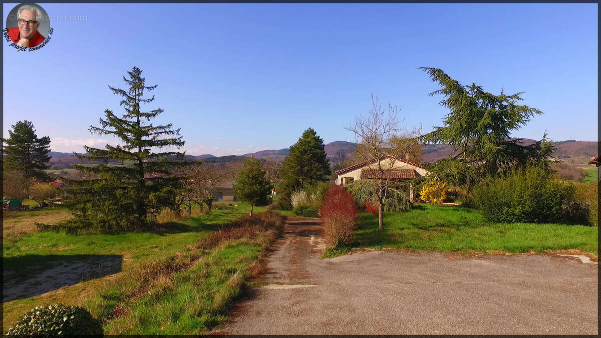 Maison à VERNOUX-EN-VIVARAIS