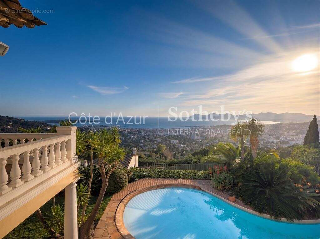 Maison à CANNES