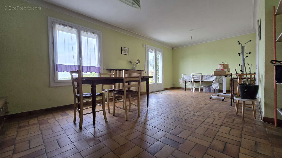 Maison à CHAMPTOCEAUX