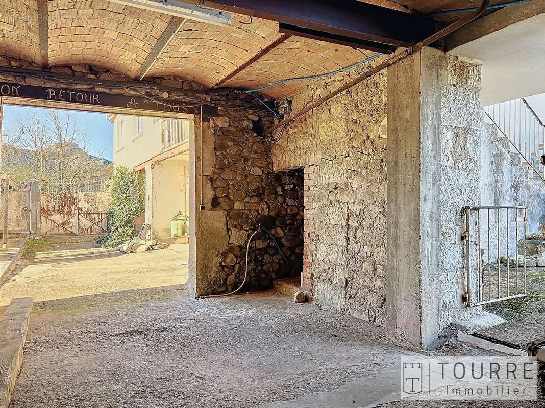 Maison à VALLON-PONT-D'ARC