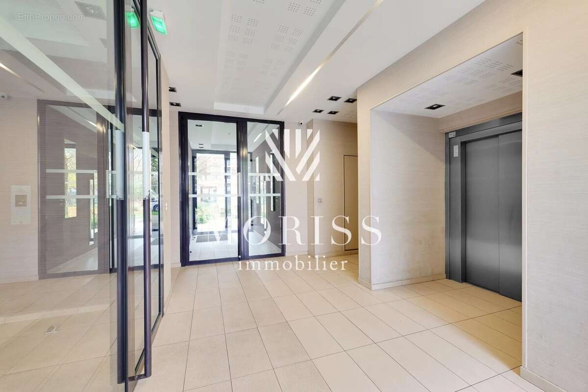 Appartement à GENNEVILLIERS