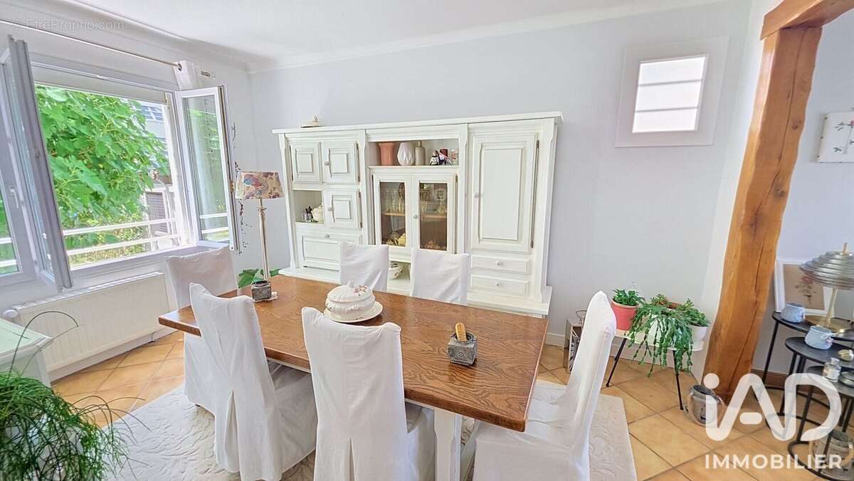 Maison 95 m² à Orleans  - photo 2