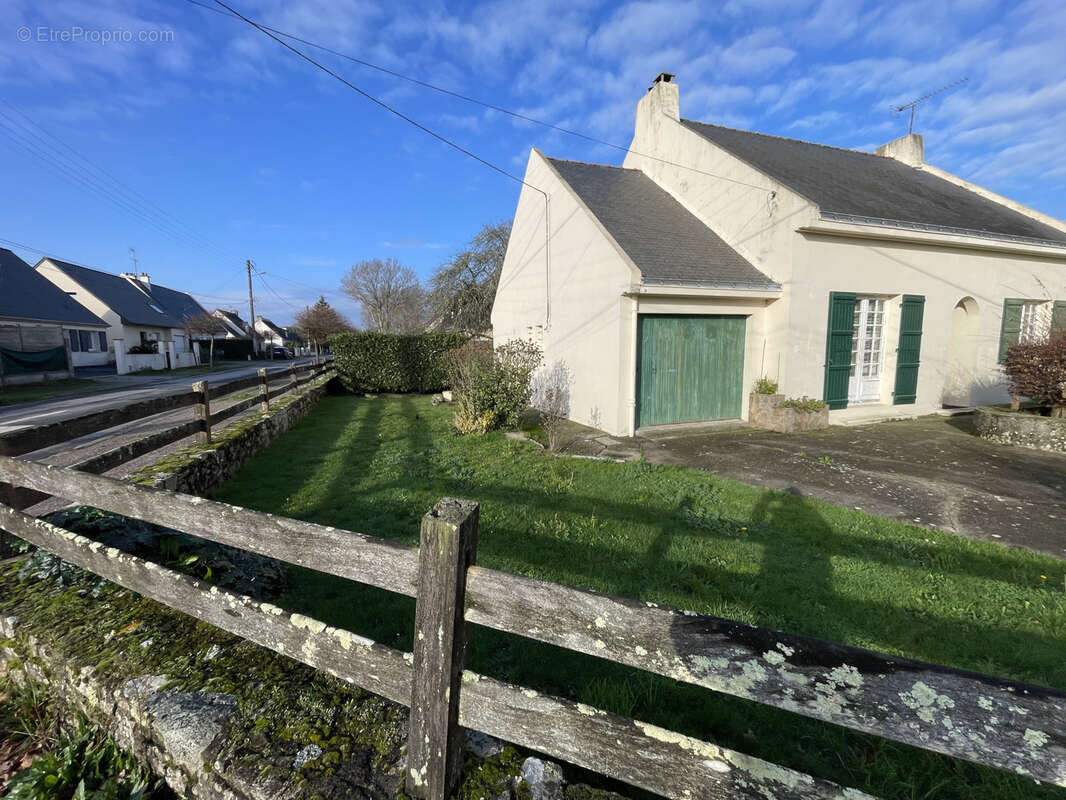 Maison à SAINT-LYPHARD