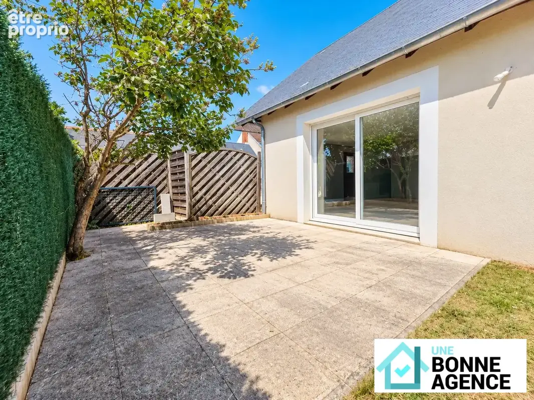 Photo Maison à Montlouis-Sur-Loire au prix de 305 000€