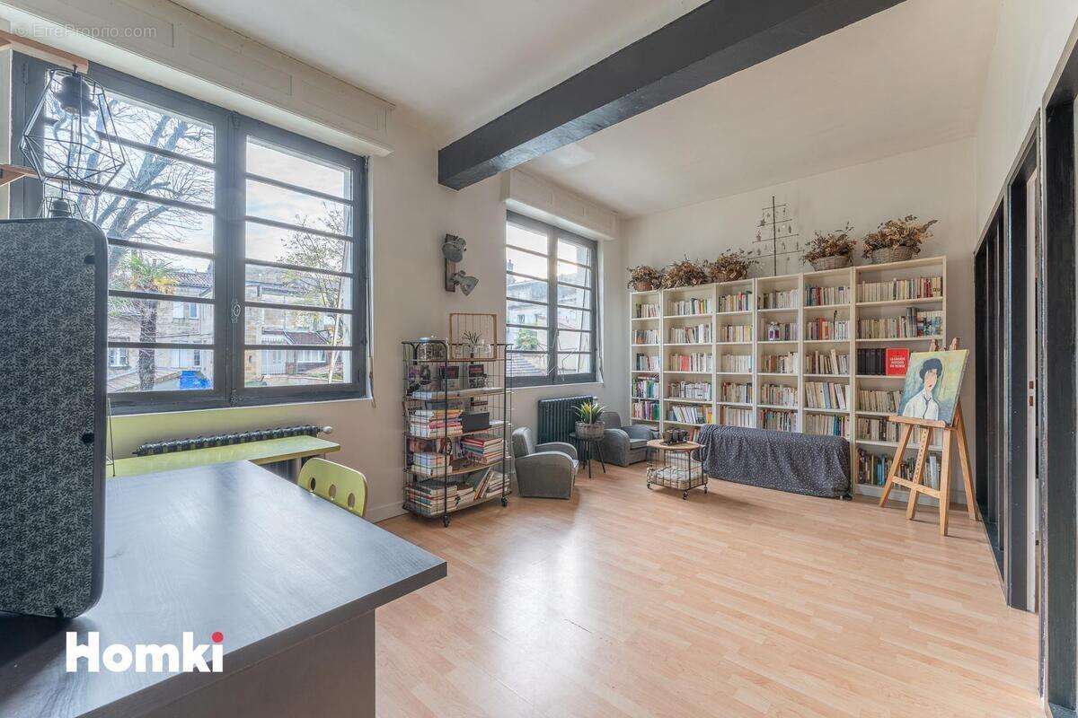 Appartement à BORDEAUX